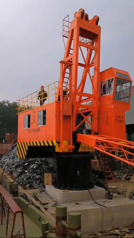 浙江再生資源公司16噸-16m全程帶載吊機安裝現(xiàn)場